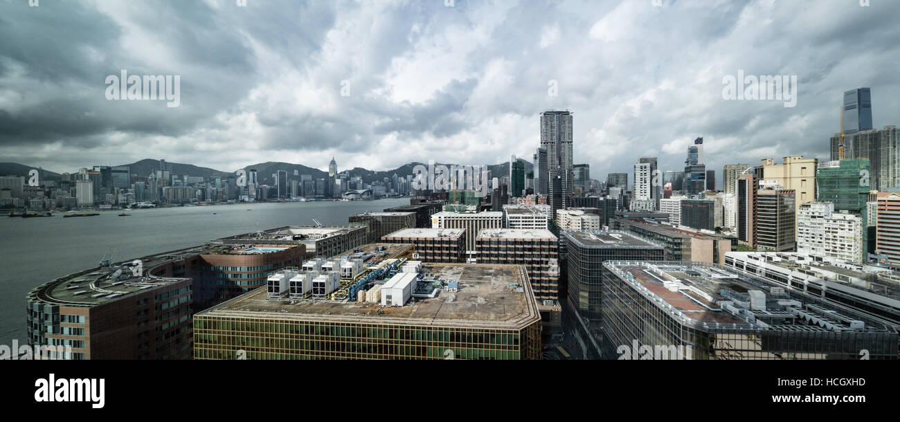 Kowloon Rooftops Rooftops and view of skyscraper hi-res stock photography and images - Alamy
