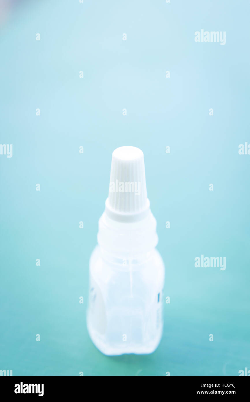 eyedrops medicine bottle to reduce pressure in eye in patients