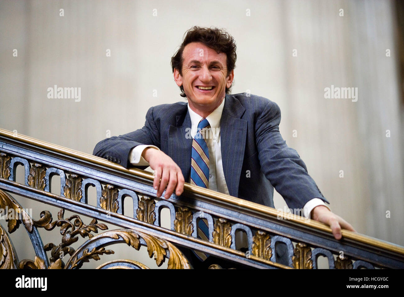 MILK, Sean Penn as Harvey Milk, 2008. ©Focus Features/Courtesy Everett