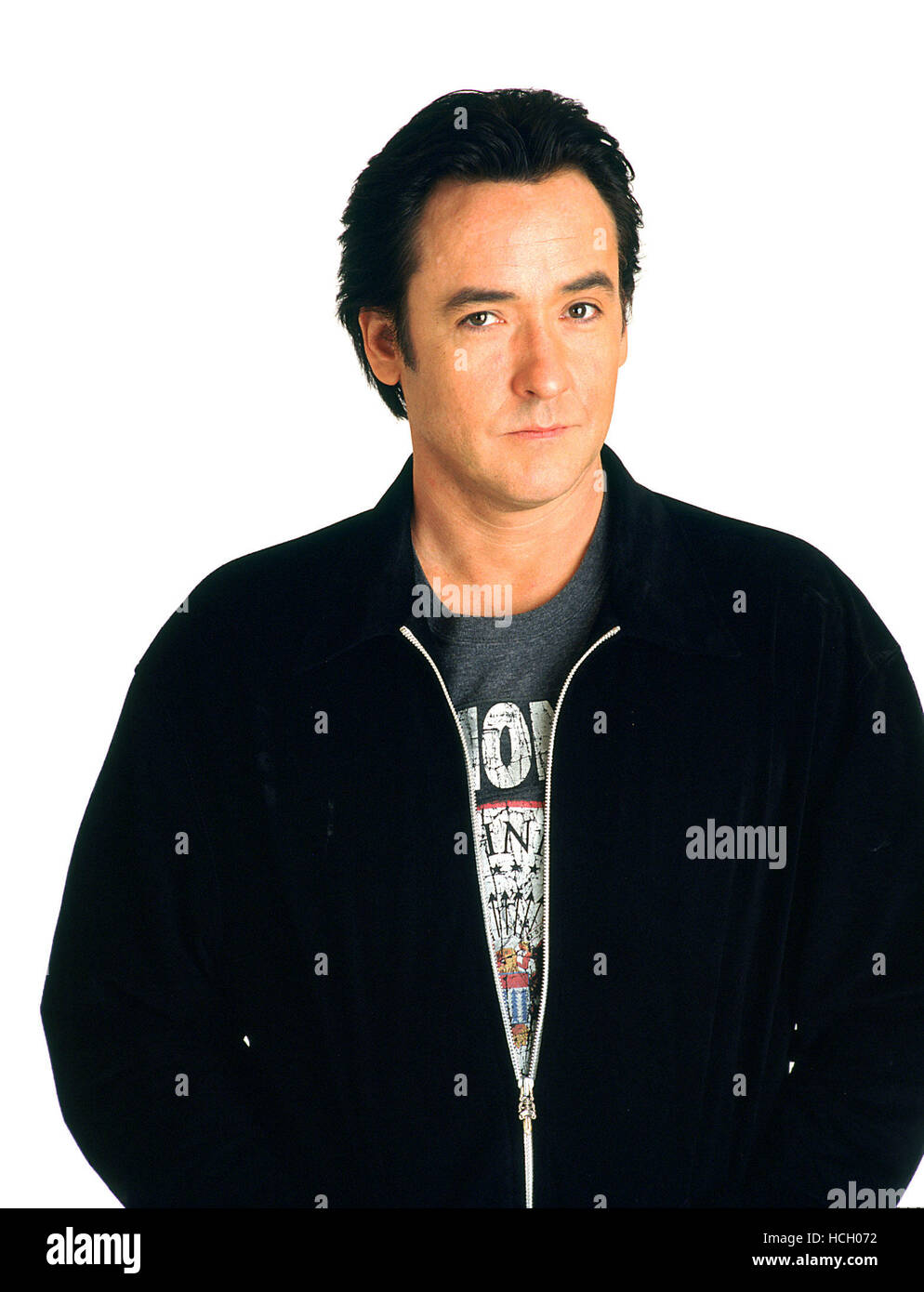 MUST LOVE DOGS, John Cusack, 2005, (c) Warner Brothers/courtesy Everett