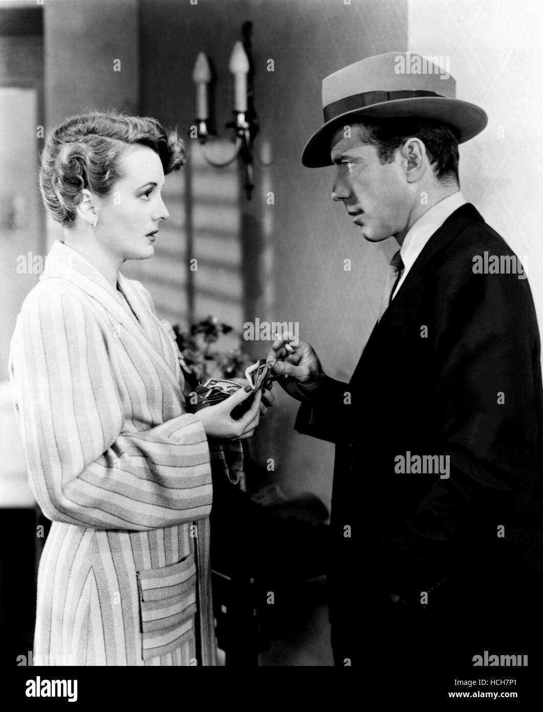 MALTESE FALCON, Mary Astor, Humphrey Bogart, 1941 Stock Photo - Alamy
