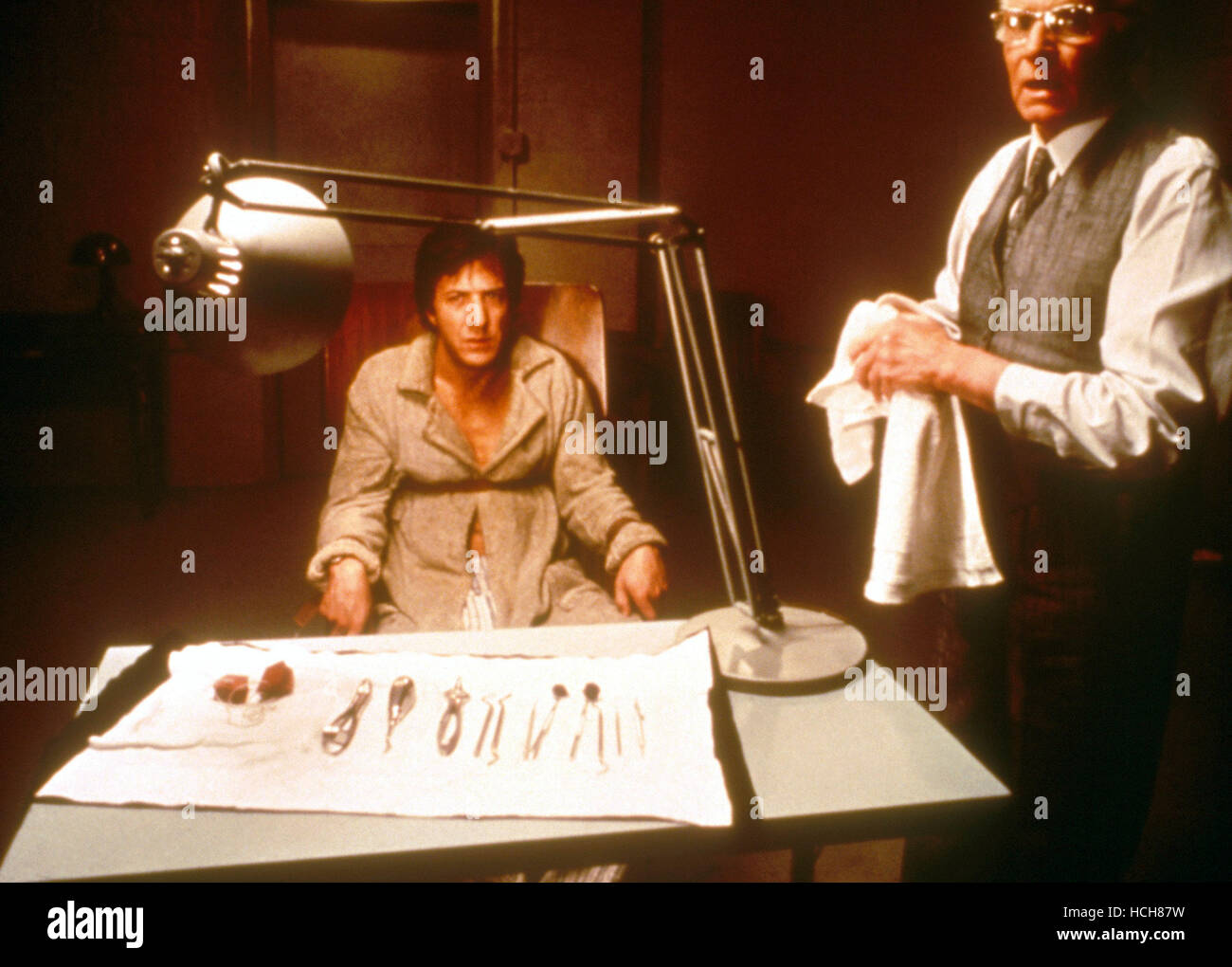 MARATHON MAN, Dustin Hoffman, Laurence Olivier, 1976 Stock Photo Alamy