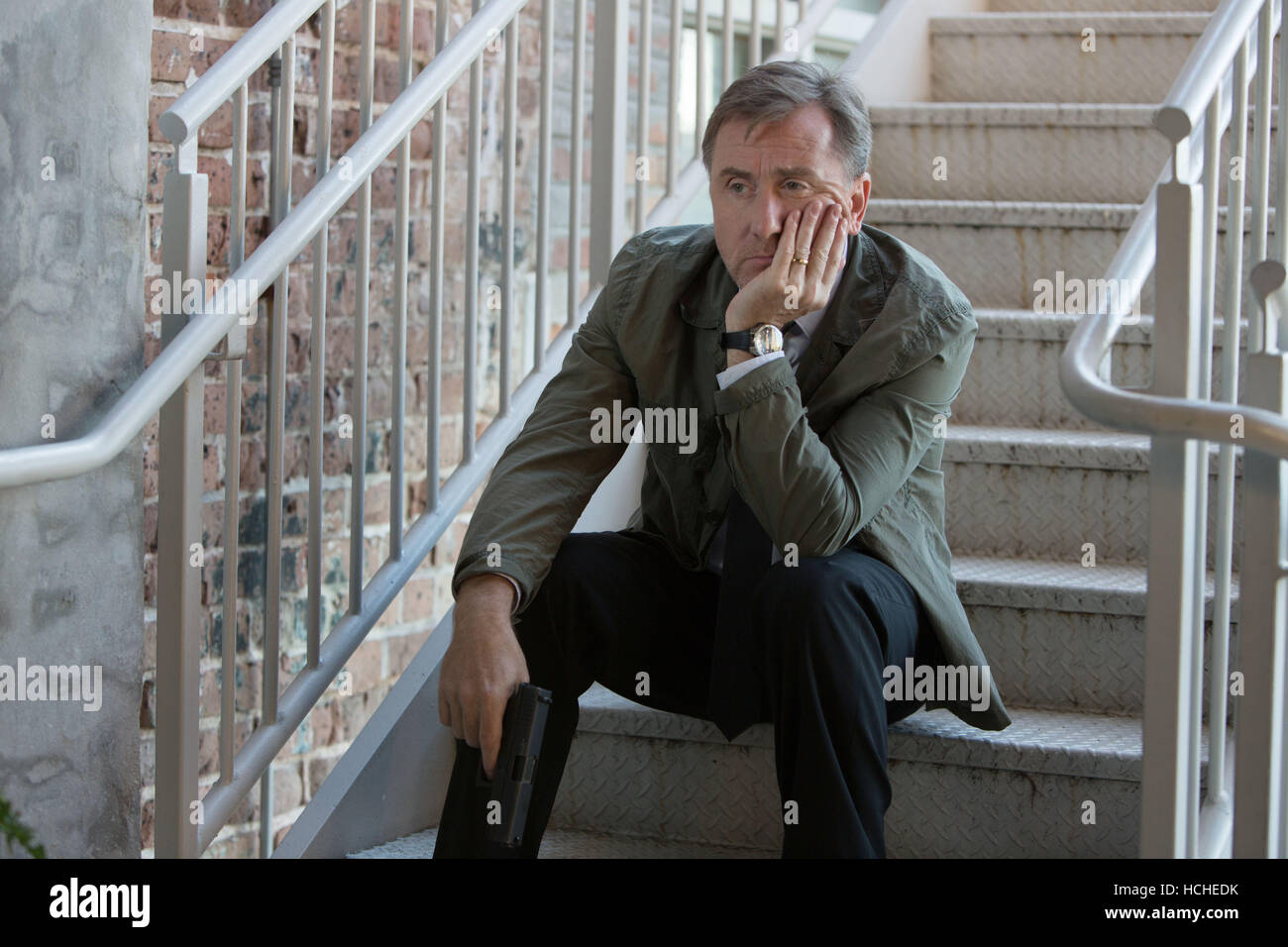 MR. RIGHT, Tim Roth, 2015. ph: Steve Dietl / © Focus World / courtesy ...