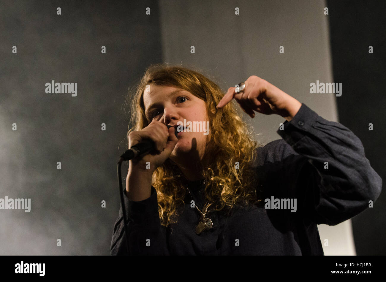 Brighton, East Sussex, UK. 9th December 2016. Kate Tempest, poet and spoken word artist, performs live at All Saints Church in Hove, East Sussex. The show, ‘Let Them Eat Chaos’, was a performance of her new long poem written for live performance. Kate Tempest will return to the city of Brighton & Hove in May 2017, having been selected as the guest director of Brighton Festival. © Francesca Moore/Brighton SOURCE/Alamy Live News Stock Photo