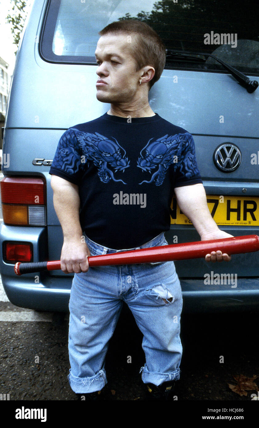 NINE DEAD GAY GUYS, Raymond Griffiths, 2003, (c) TLA Releasing/courtesy