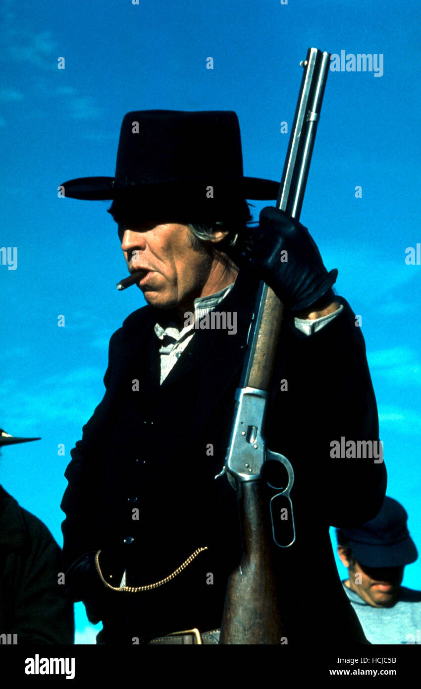 PAT GARRETT AND BILLY THE KID, James Coburn, 1973 Stock Photo Alamy