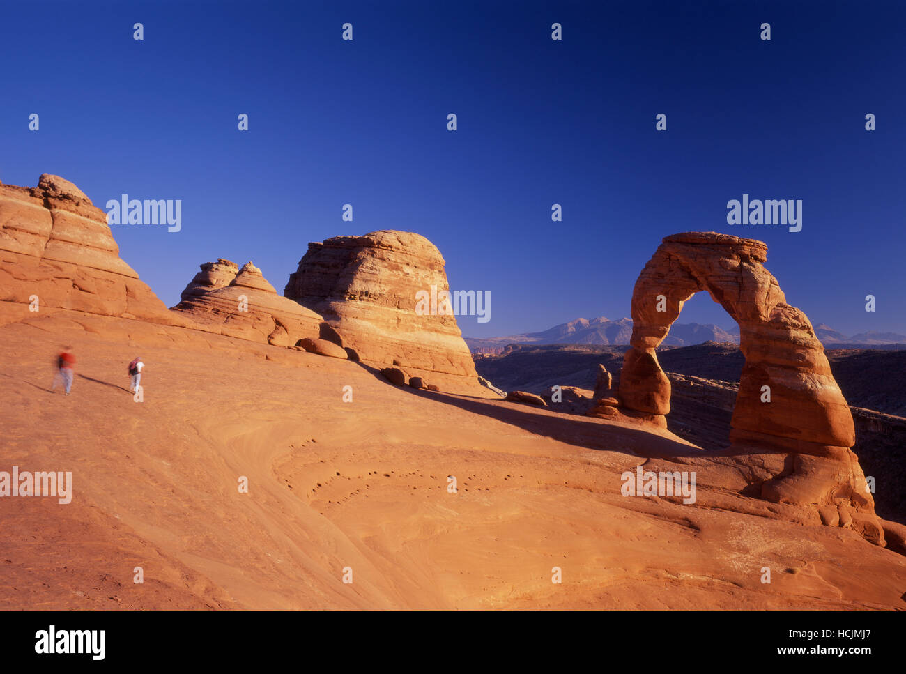 The worldfamous delicate arch is one of more than 2000 nature