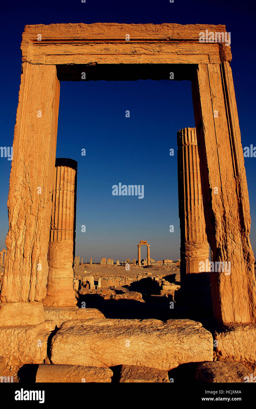 Old tadmor hi-res stock photography and images - Alamy