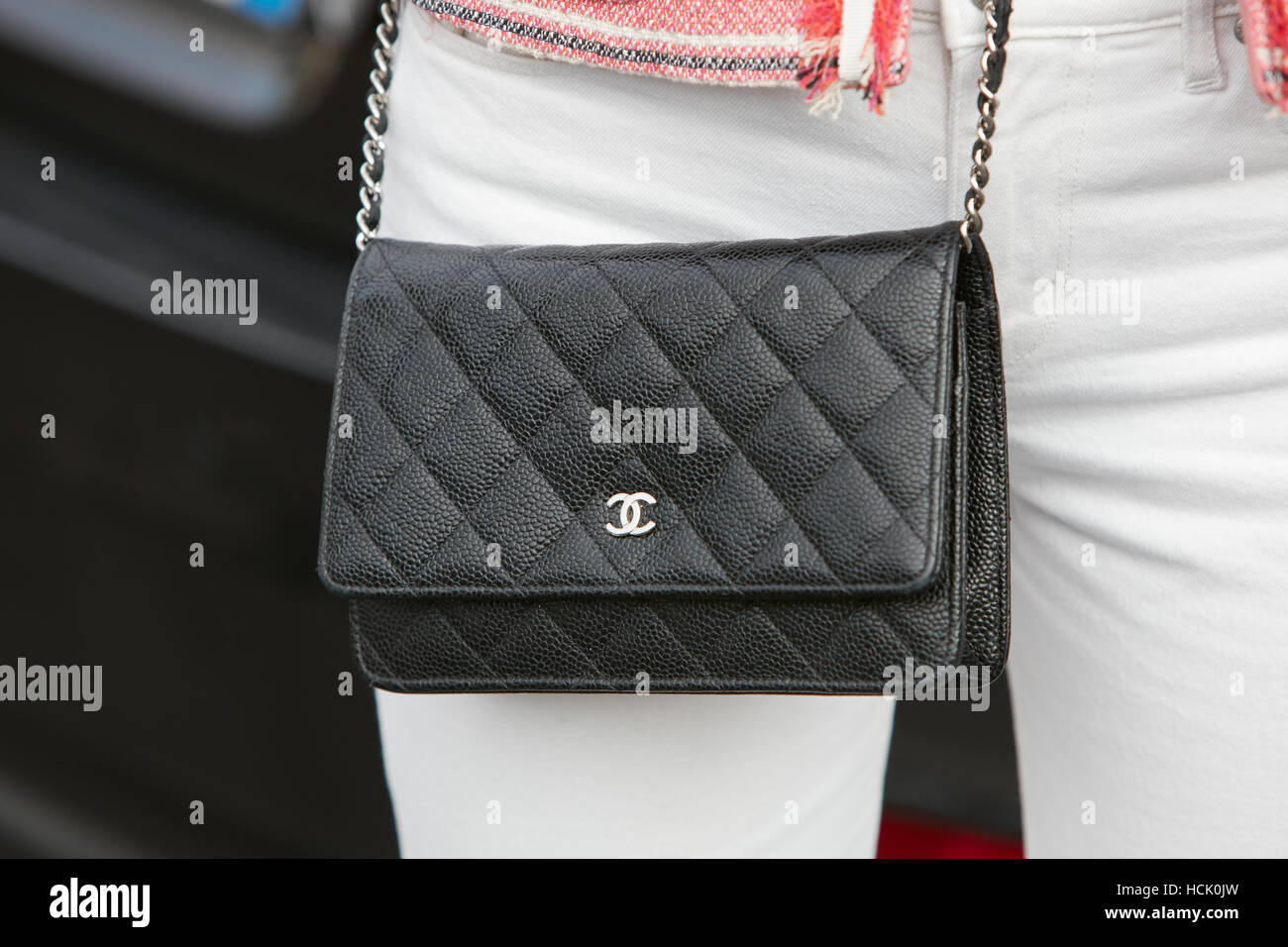 Chanel bag street style hi-res stock photography and images - Page 3 - Alamy