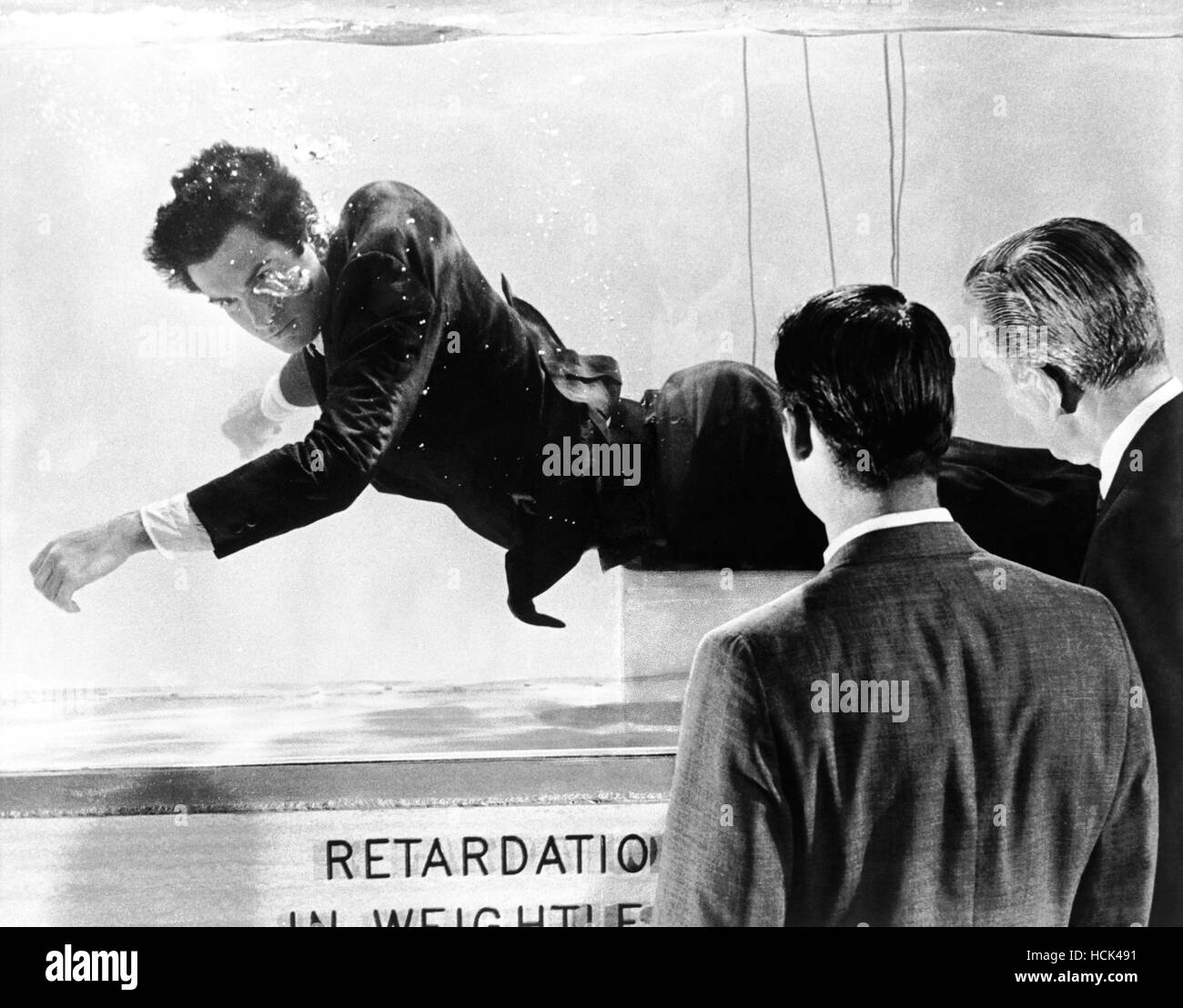 THE POWER, Hamilton (in tank), Michael Rennie (right), 1968 Stock Photo Alamy