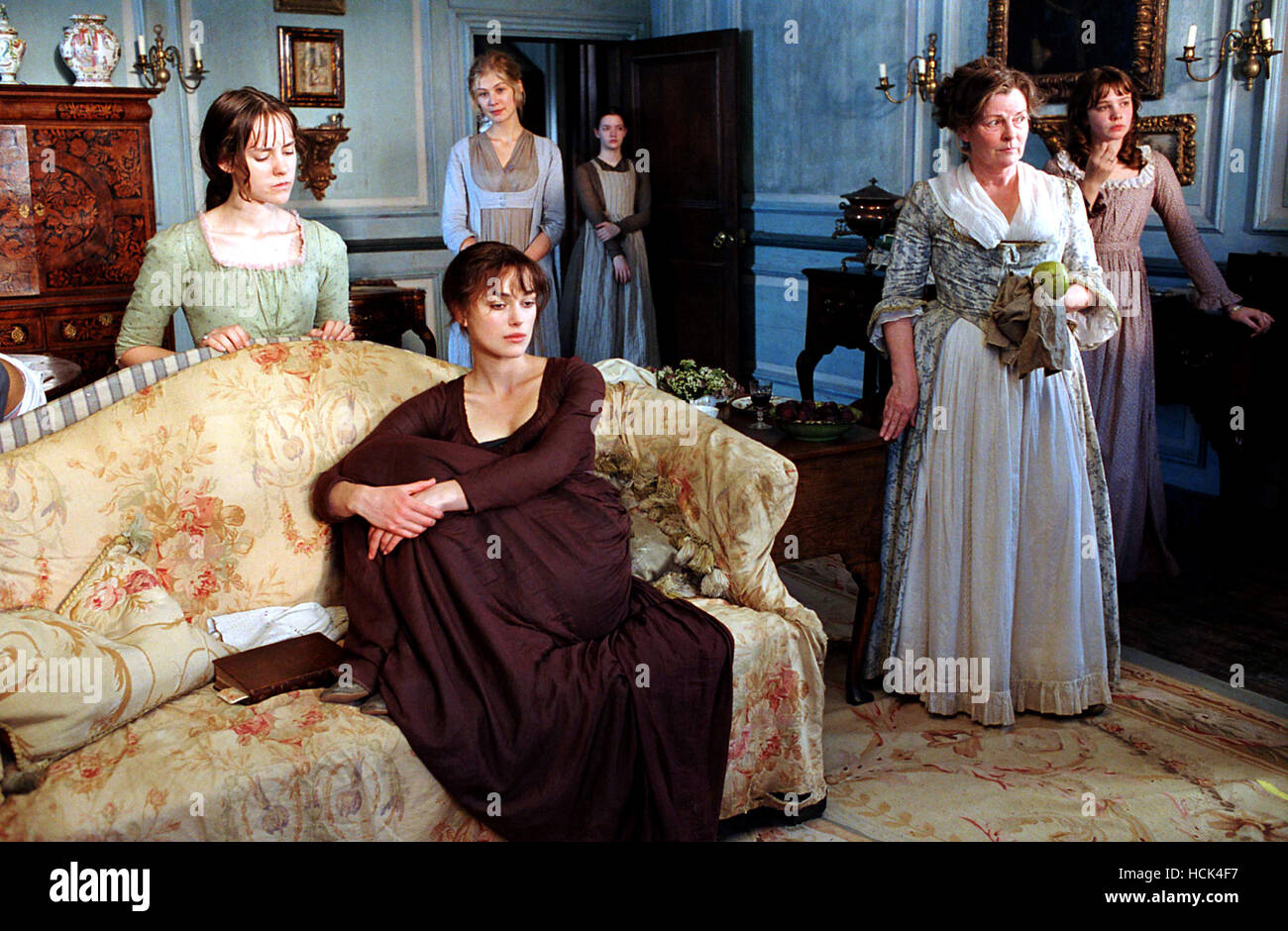 PRIDE AND PREJUDICE, Jena Malone, Rosamund Pike, Keira Knightley, Brenda  Blethyn, Carey Mulligan, 2005, (c) Focus Stock Photo - Alamy