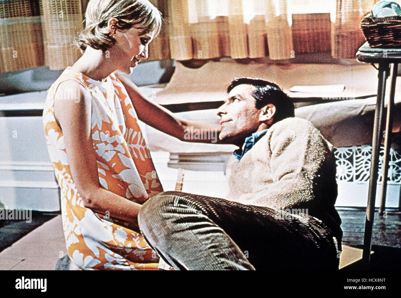 ROSEMARY'S BABY, Mia Farrow, John Cassavetes, 1968 Stock Photo Alamy
