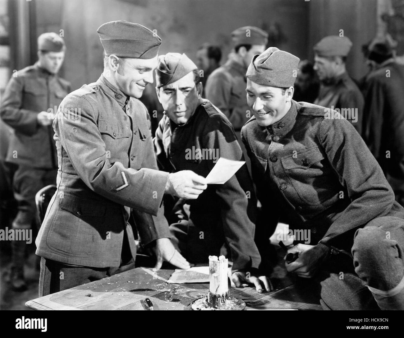 THE ROARING TWENTIES, from left: James Cagney, Humphrey Bogart, Jeffrey