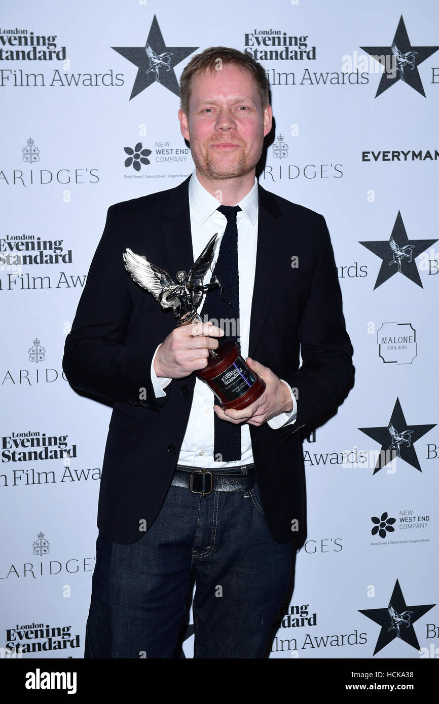 Max Richter with the Technical Achievement award at the Evening