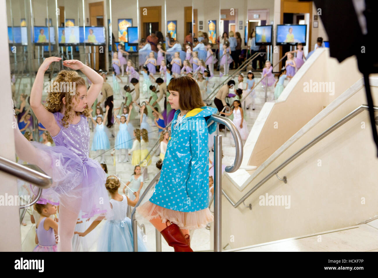 RAMONA AND BEEZUS, from left: Sierra McCormick, Joey King, 2010, ph: Alan Markfield, TM