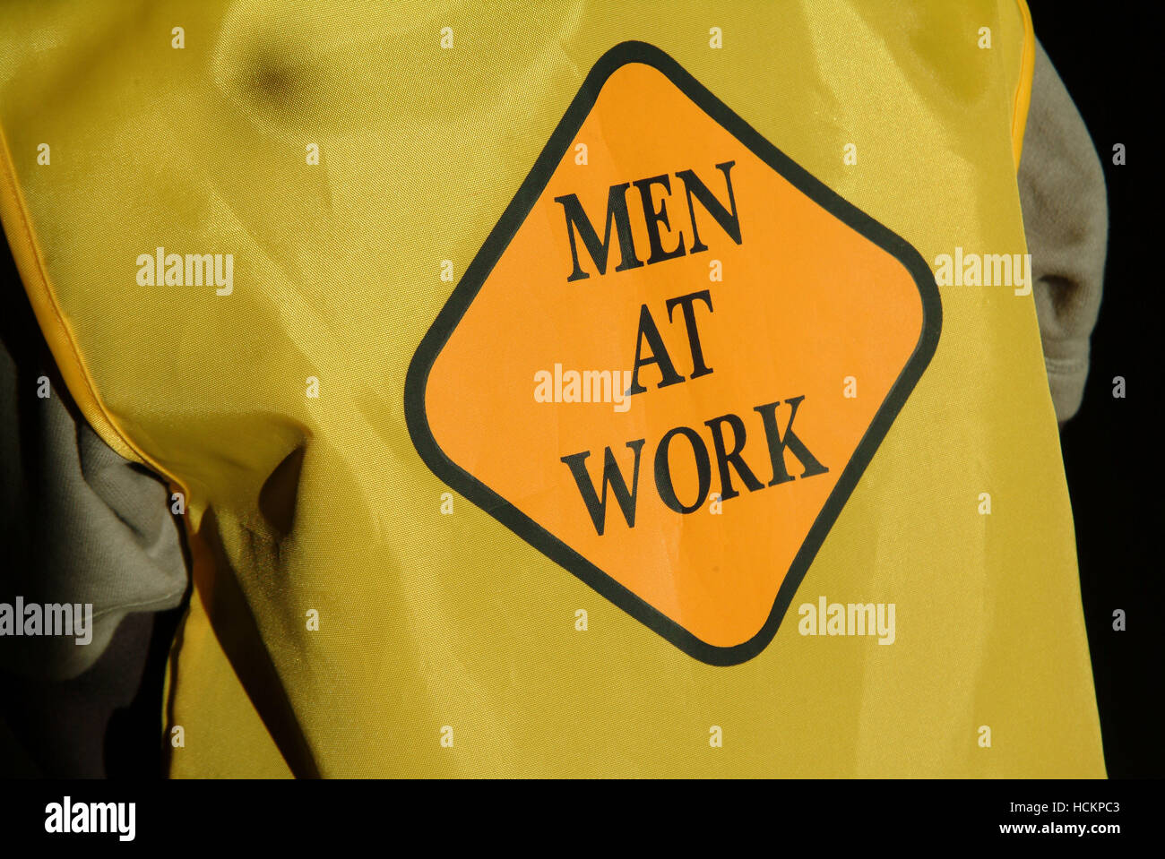 Workmen Men At Work Stock Photos & Workmen Men At Work Stock Images Alamy