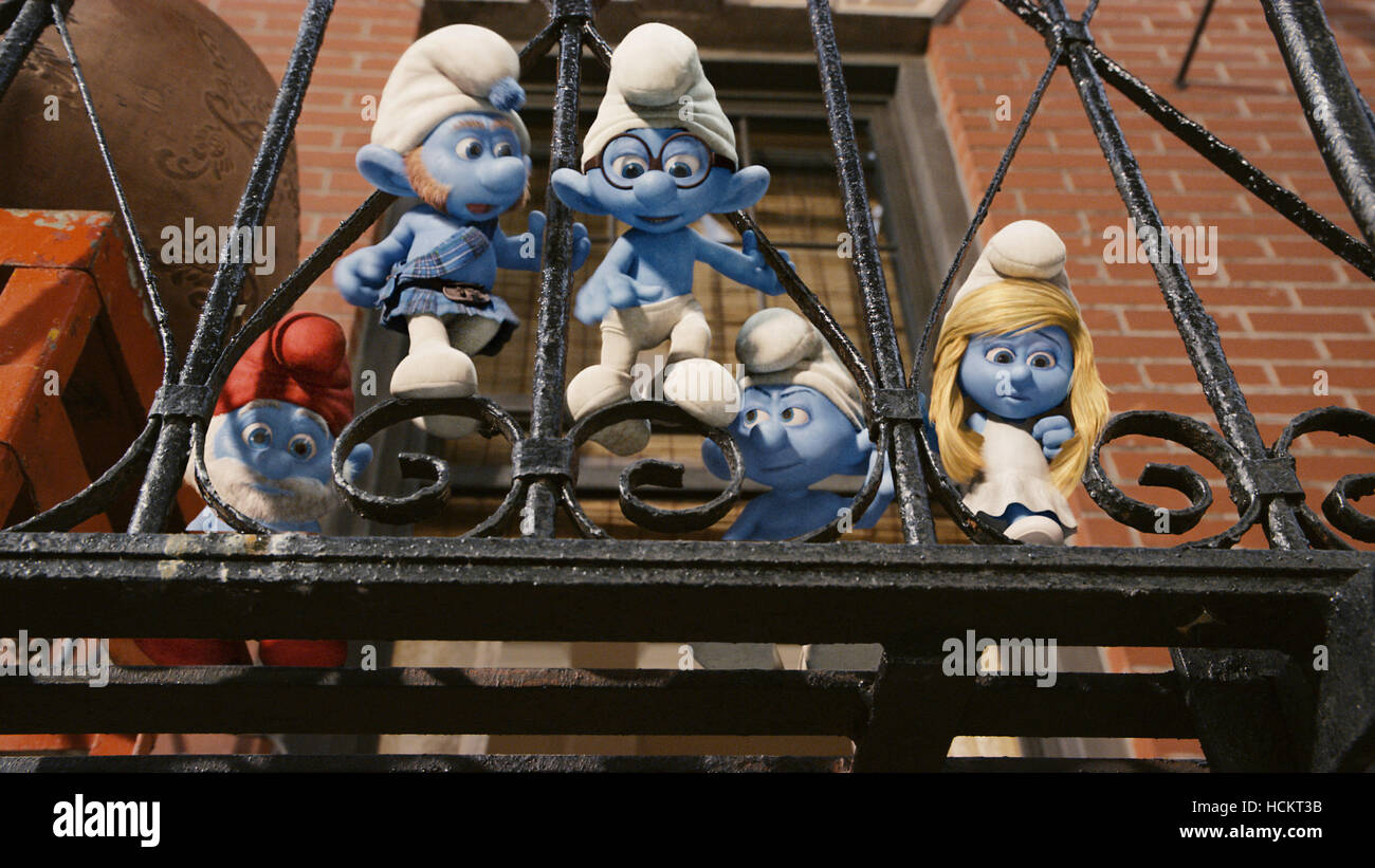 THE SMURFS, from left: Papa Smurf (voice: Jonathan Winters), Gutsy ...