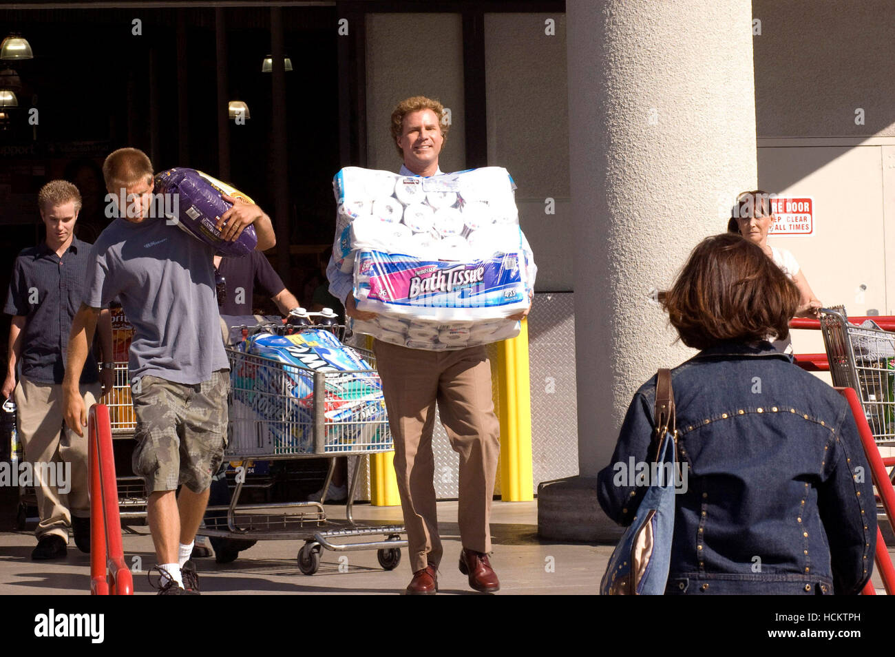 STEP BROTHERS, Will Ferrell (carrying toilet paper), 2008, © Columbia