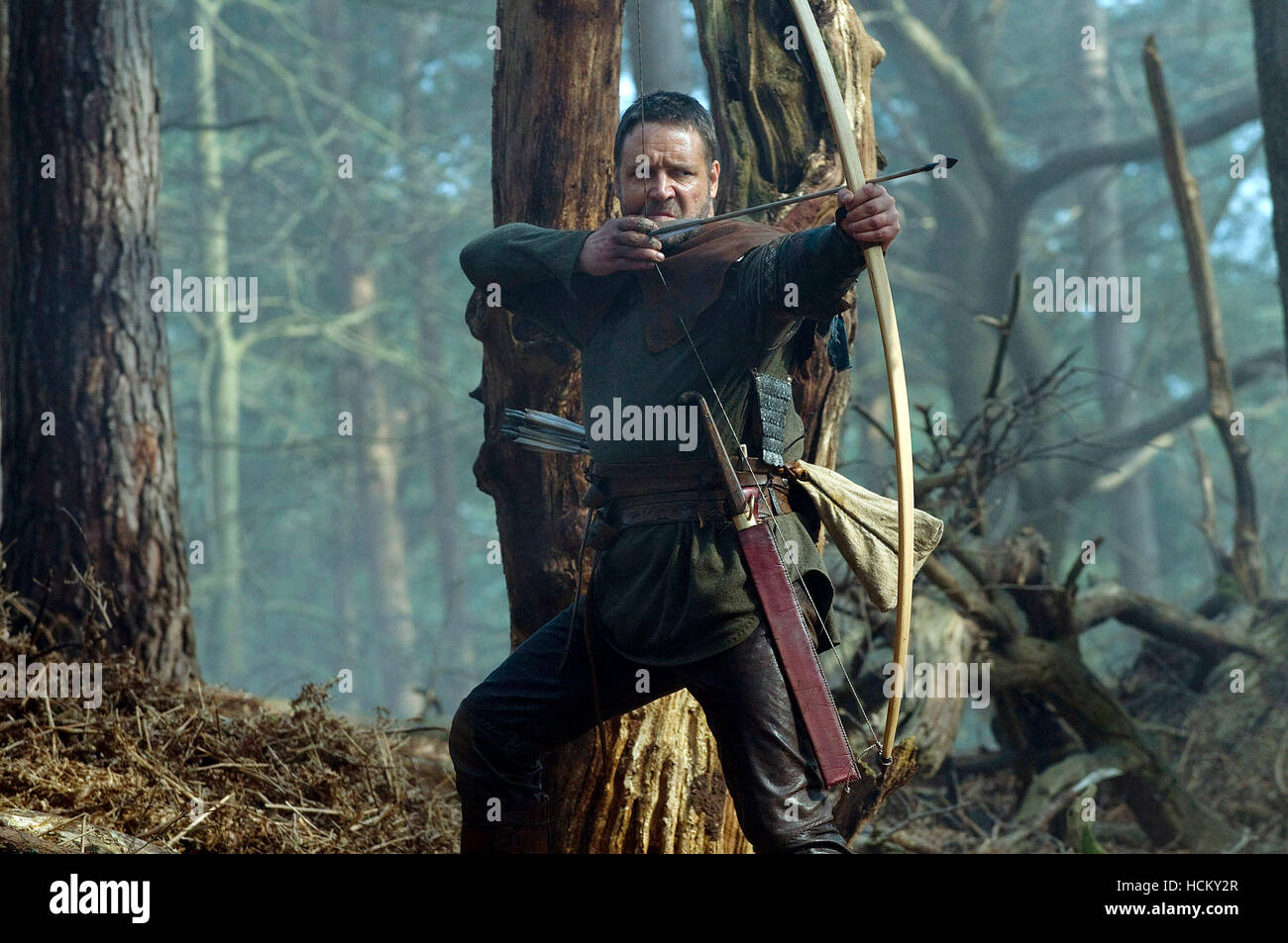 ROBIN HOOD, Russell Crowe, 2010. ph David Appleby/©Universal/courtesy Everett Collection Stock