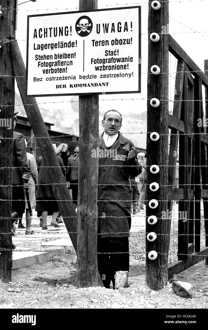 SCHINDLER'S LIST, Ben Kingsley, 1993, (c) Universal/courtesy Everett