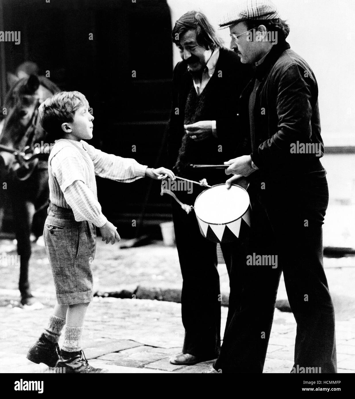 THE TIN DRUM, (aka DIE BLECHTROMMEL), from left David Bennent, author