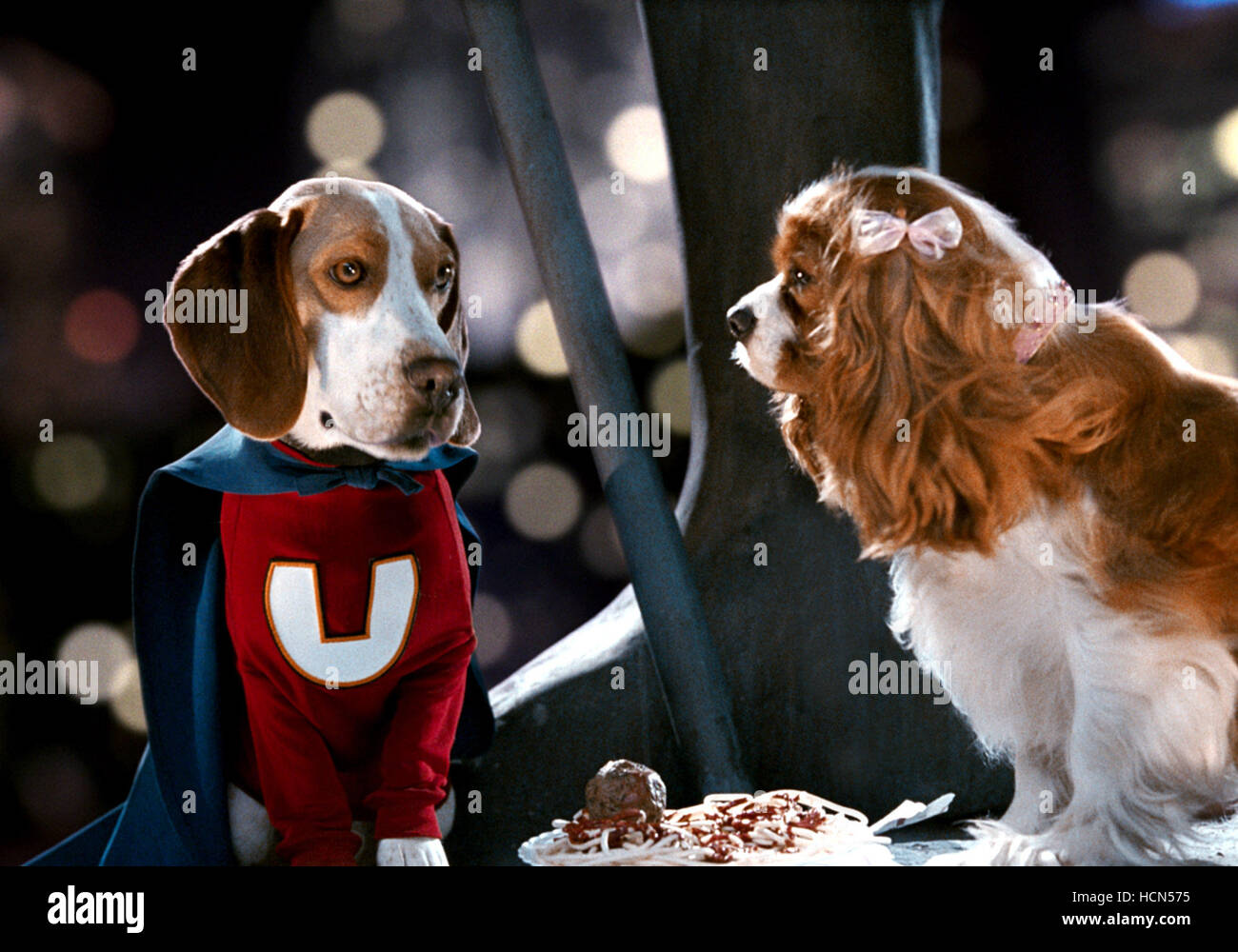 UNDERDOG, Underdog (voice Jason Lee), Polly Purebred (voice Amy Adams