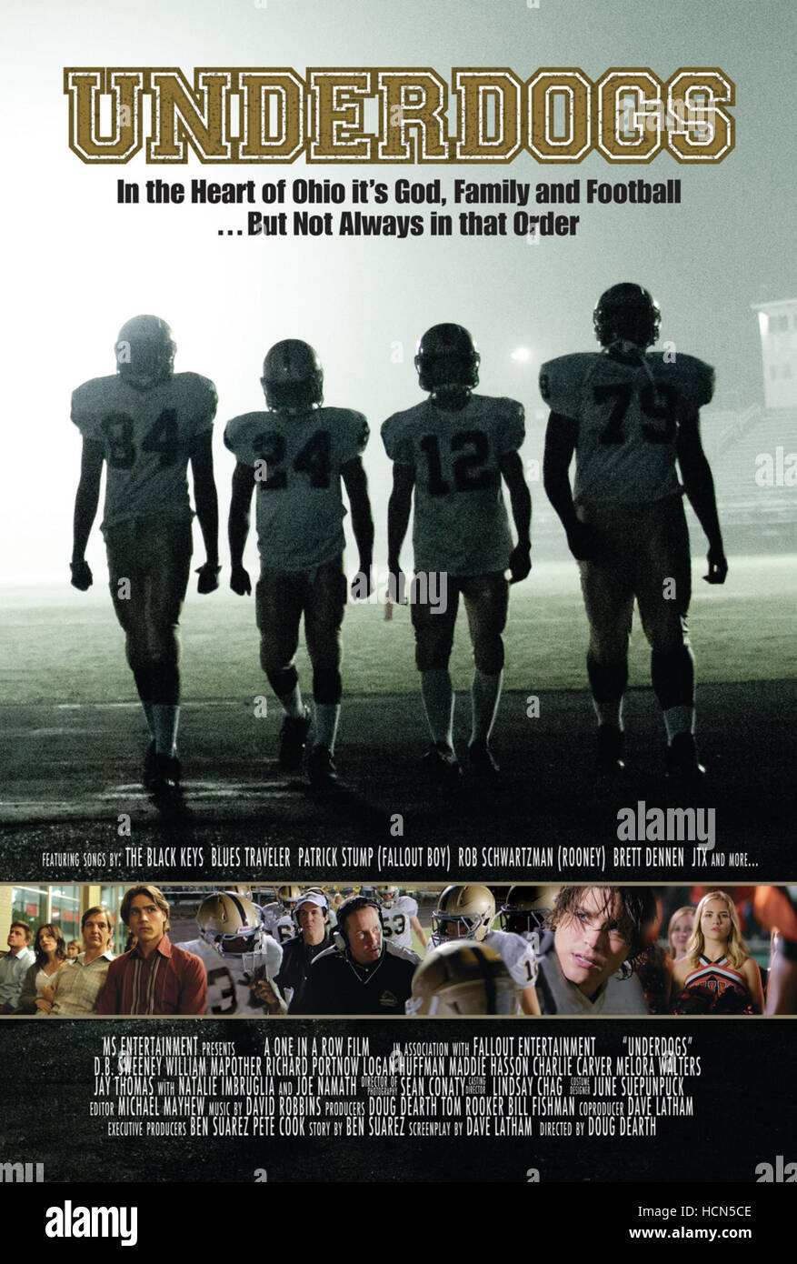 UNDERDOGS, international poster art, Logan Huffman (second from right), Maddie Hasson (right), 2013. Stock Photo