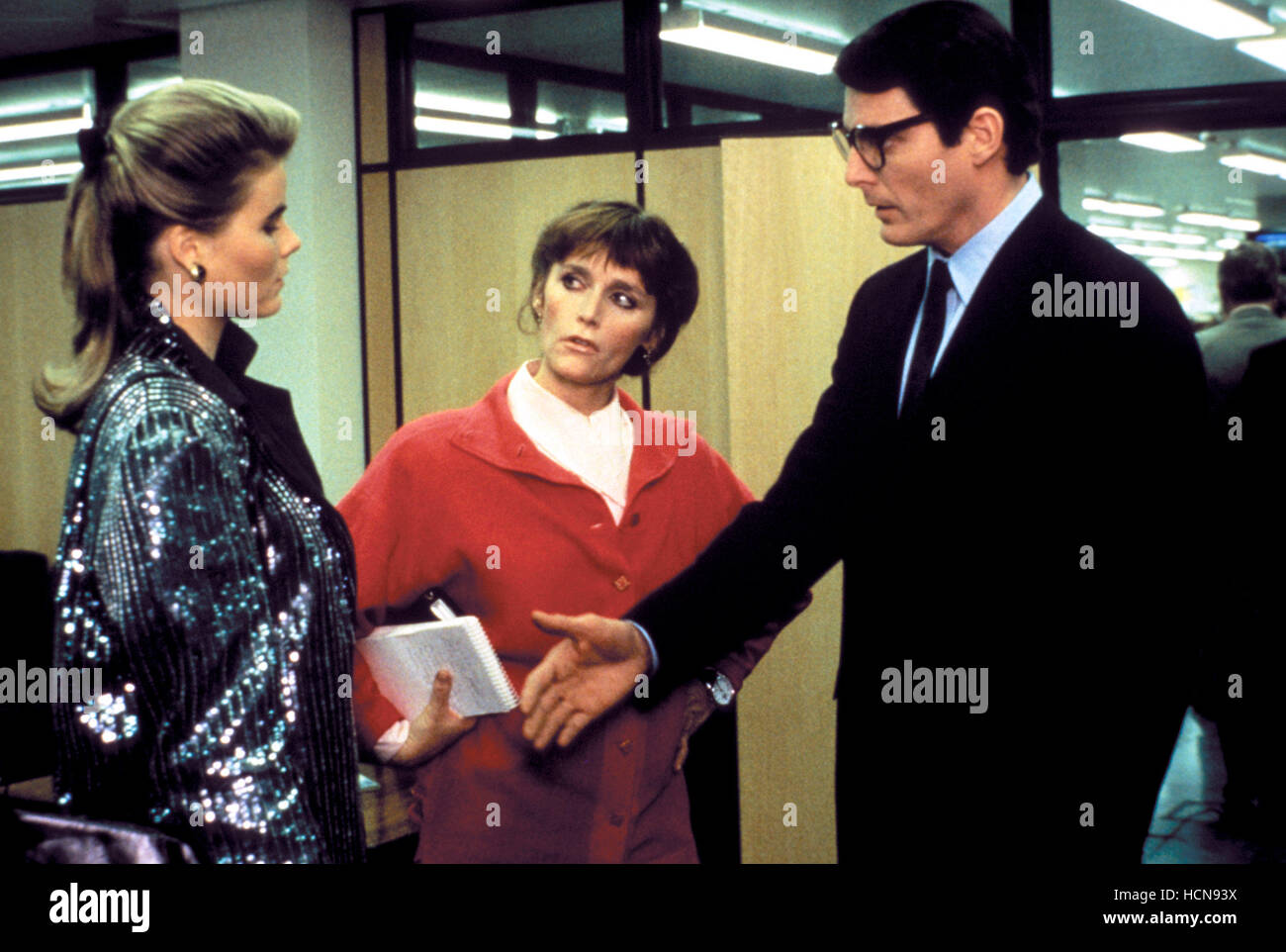 SUPERMAN IV: THE QUEST FOR PEACE, Mariel Hemingway, Margot Kidder ...