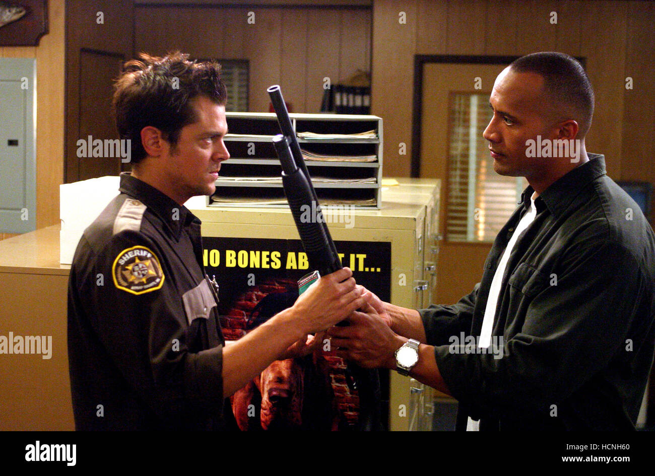 WALKING TALL, Johnny Knoxville, The Rock, 2004, (c) MGM/courtesy