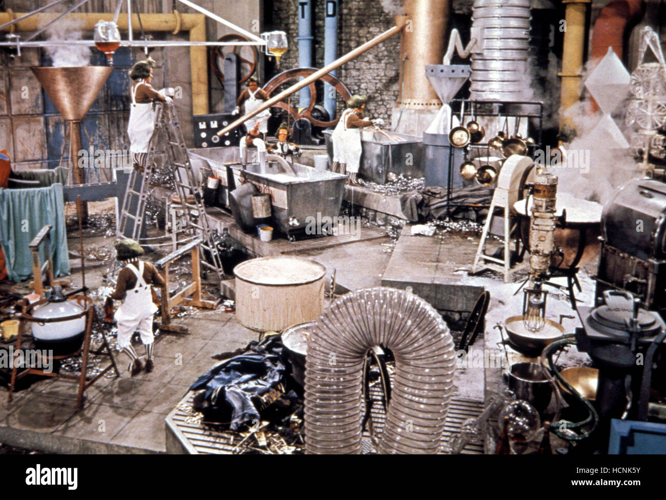 WILLY WONKA AND THE CHOCOLATE FACTORY 1971 Stock Photo Alamy willy-wonka-and-the-chocolate-factory-1971-stock-photo-alamy