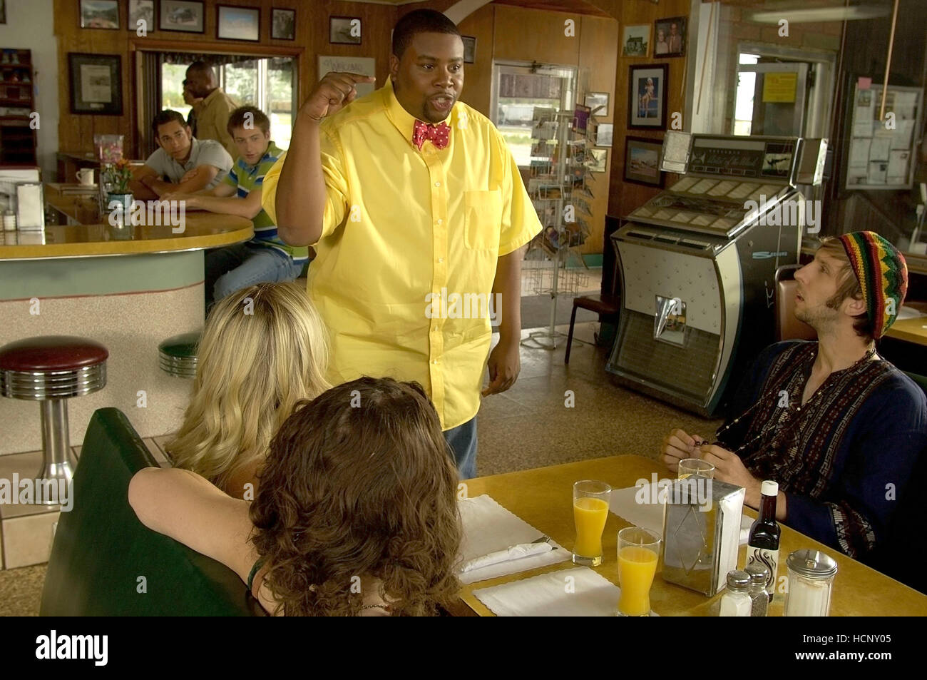 WIENERS, Kenan Thompson (center, standing), Joel Moore (far right ...