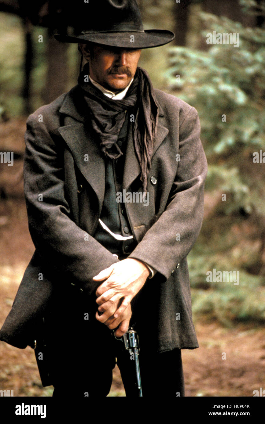 WYATT EARP, Kevin Costner, 1994, ©Warner Bros./courtesy Everett Collection Stock Photo Alamy