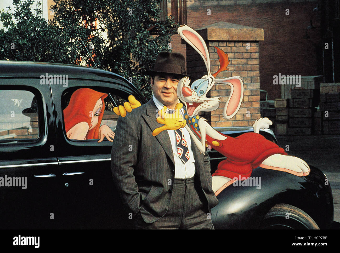 WHO FRAMED ROGER RABBIT, from left Jessica Rabbit (voice Kathleen