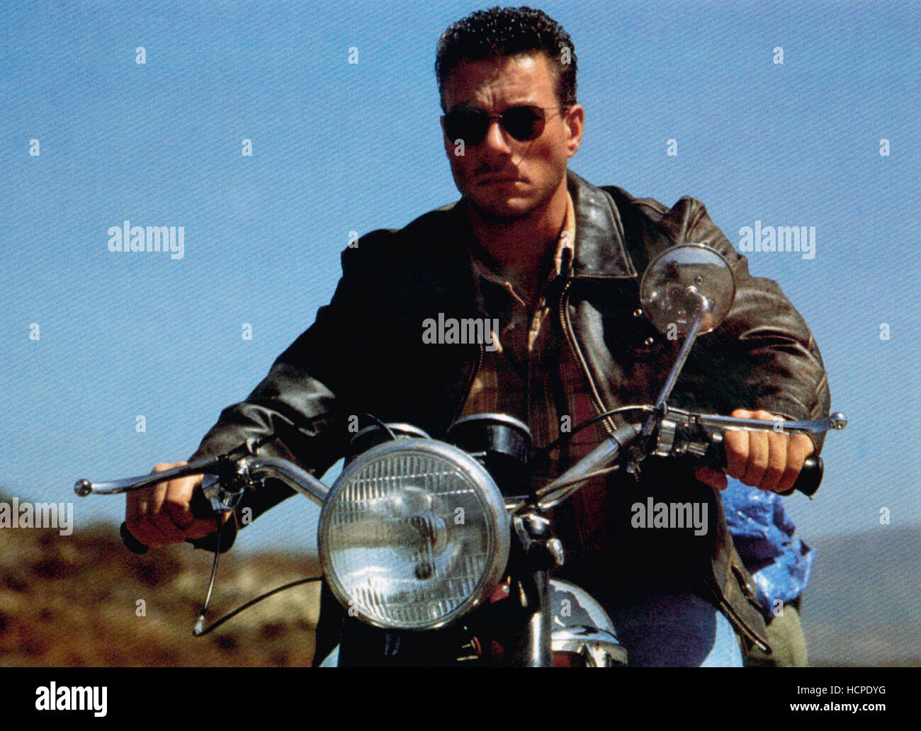 NOWHERE TO RUN, Jean-Claude Van Damme, 1993. ©Columbia Pictures/Courtesy  Everett Collection Stock Photo - Alamy