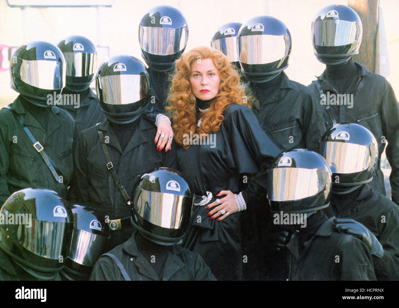 supergirl-faye-dunaway-1984-stock-photo-alamy