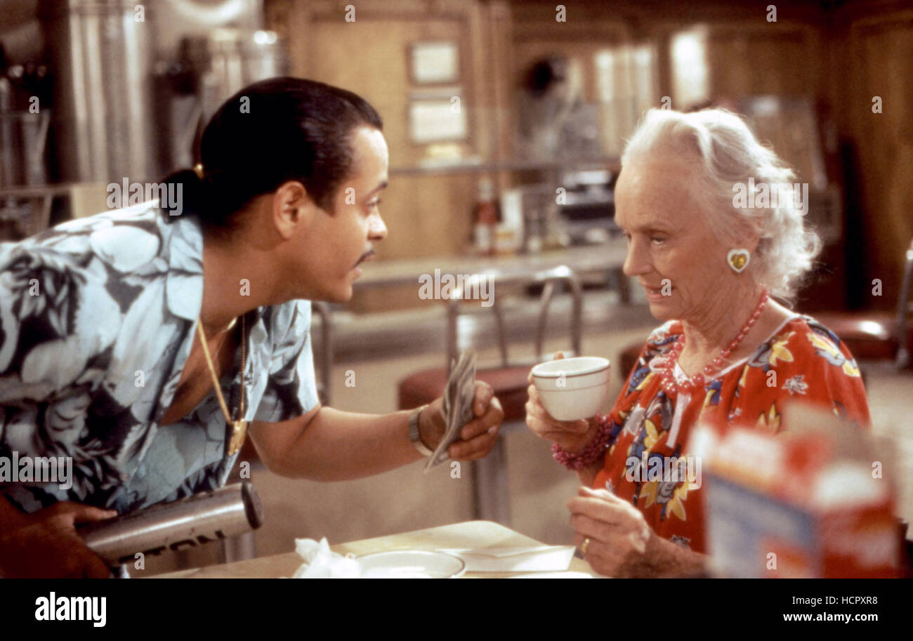 BATTERIES NOT INCLUDED, Michael Carmine, Jessica Tandy, 1987