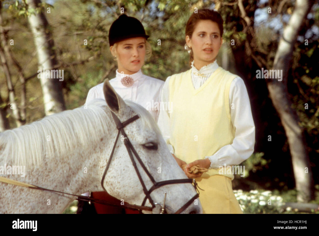 CADDYSHACK II, Chynna Phillips, Jessica Lundy, 1988, (c)Warner Bros