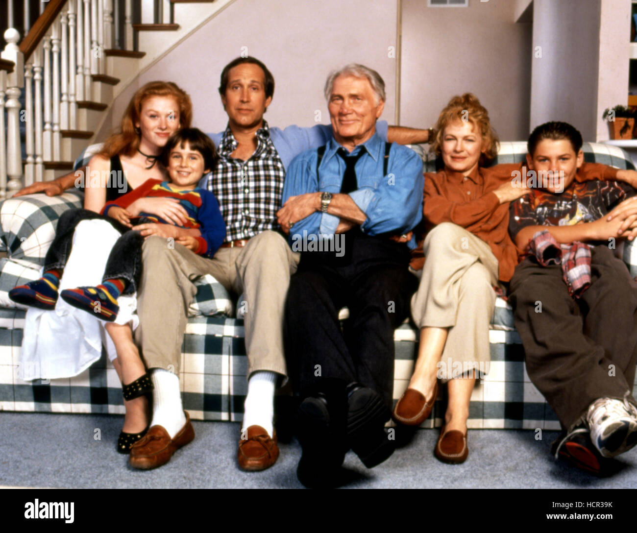 Cops And Robbersons Fay Masterson Miko Hughes Chevy Chase Jack Palance Dianne Wiest Jason James Richter 1994 C Tristar Stock Photo Alamy Cops And Robbersons Fay Masterson Miko Hughes Chevy Chase Jack Palance Dianne Wiest Jason James Richter 1994 C Tristar Stock Photo Alamy