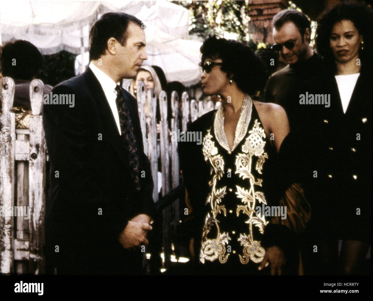 THE BODYGUARD, Kevin Costner, Whitney Houston, 1992. (c)Warner Bros ...