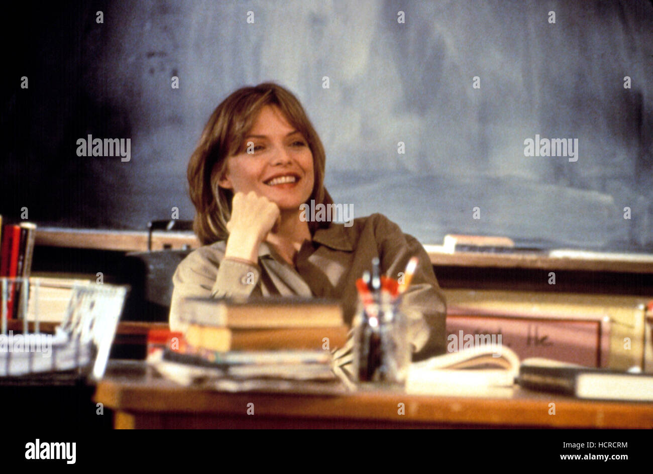 DANGEROUS MINDS Michelle Pfeiffer 1995 Stock Photo Alamy dangerous-minds-michelle-pfeiffer-1995-stock-photo-alamy