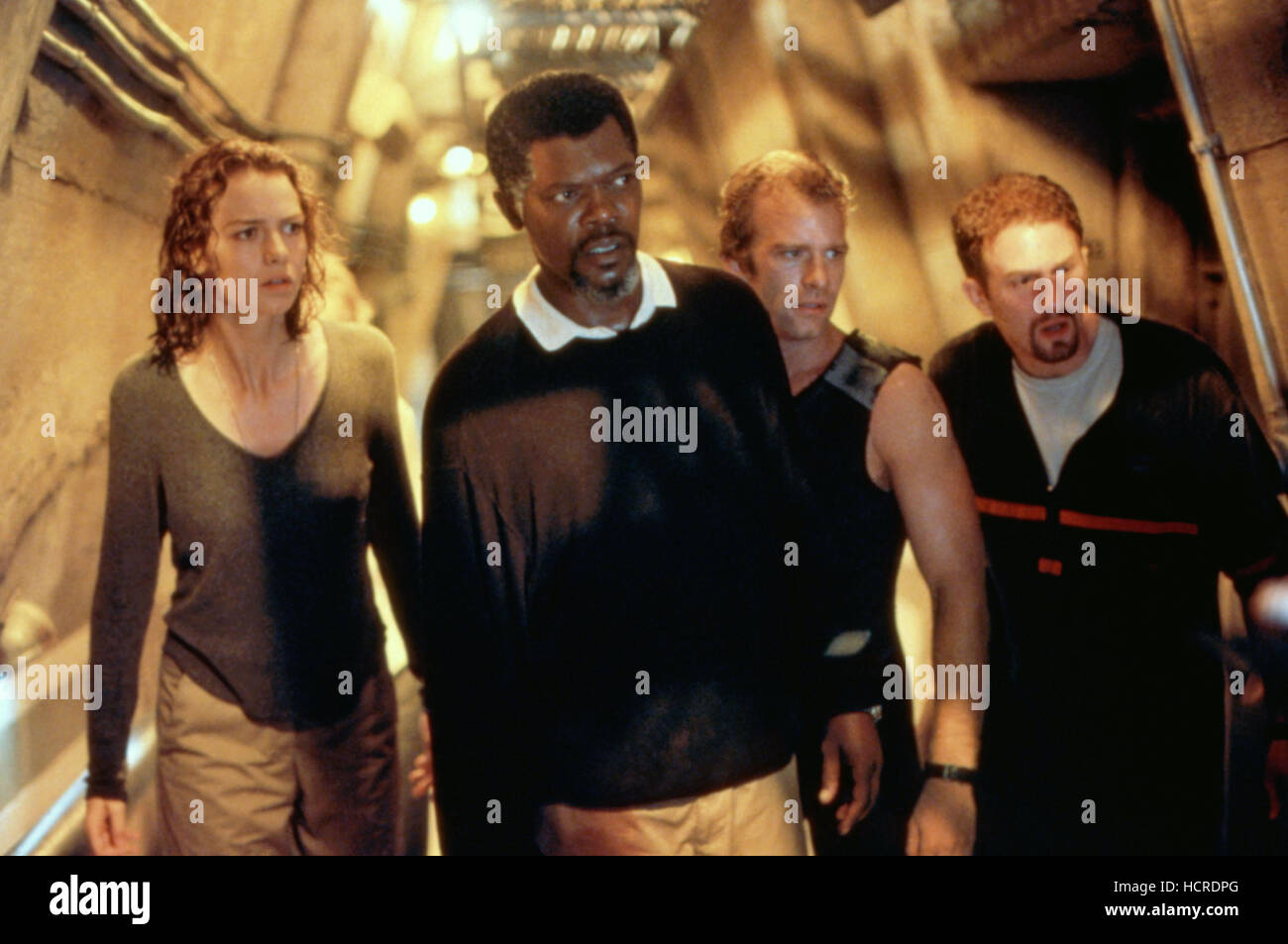 DEEP BLUE SEA, Saffron Burrows, Samuel L. Jackson, Thomas Jane, Michael