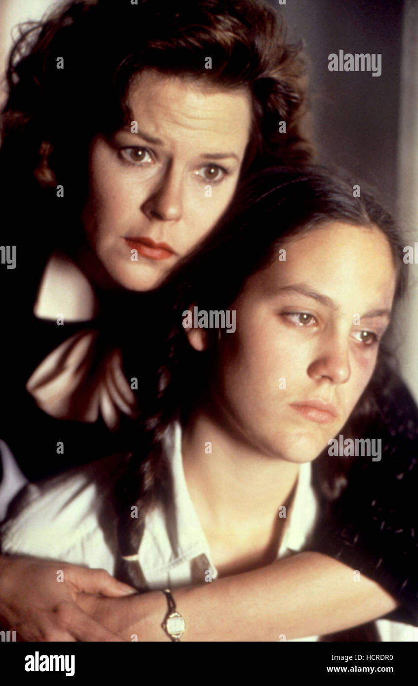 DESERT BLOOM, JoBeth Williams, Annabeth Gish, 1986, (c)Columbia