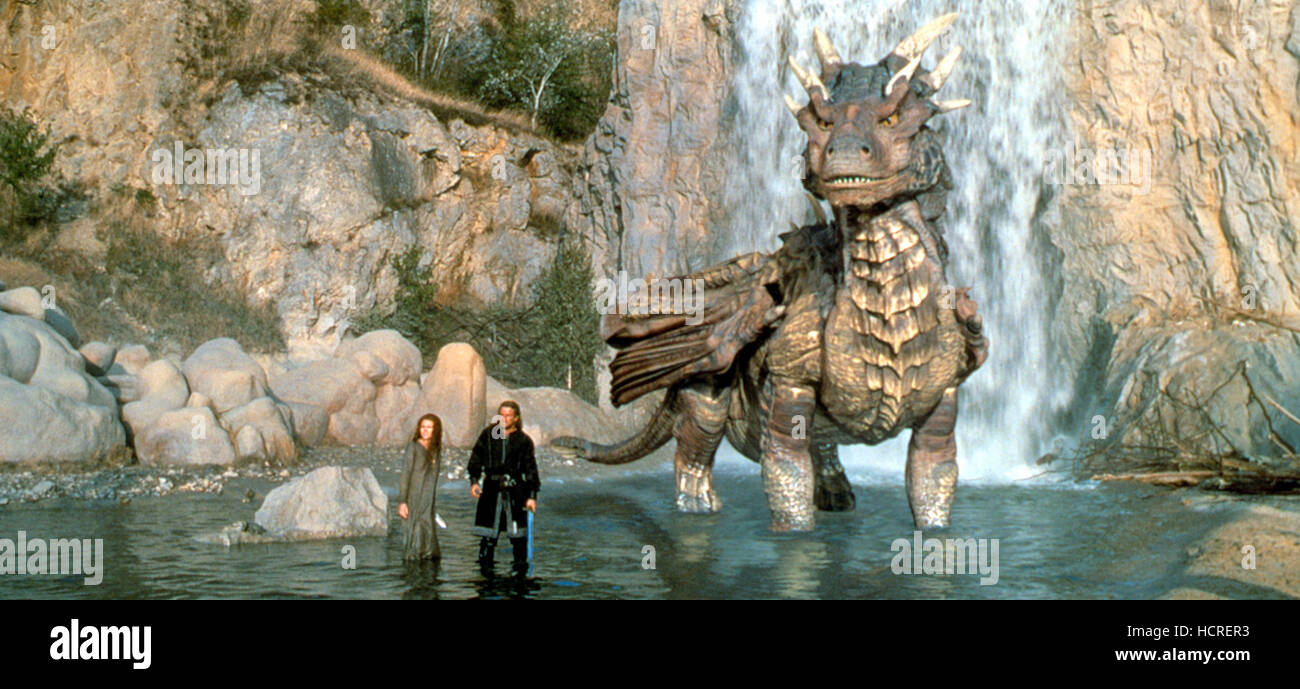 DRAGONHEART, Dina Meyer, Dennis Quaid, Sean Connery (voice) 1996 Stock