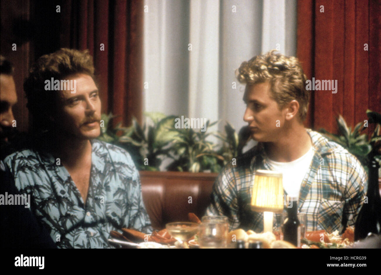 AT CLOSE RANGE, Christopher Walken, Sean Penn, 1986 Stock Photo Alamy