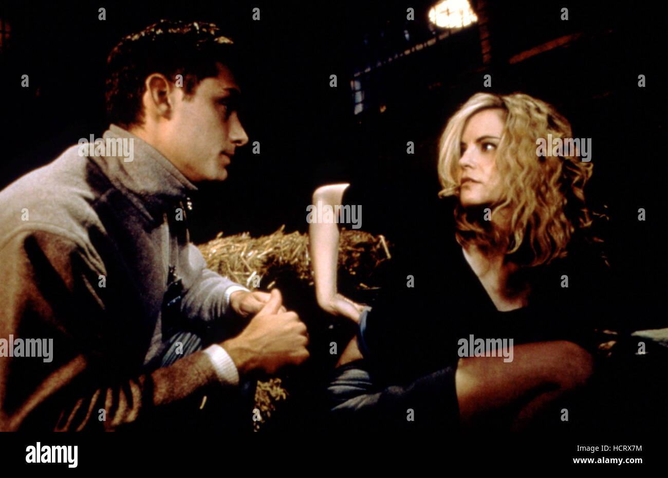 EXISTENZ, Jude Law, Jennifer Jason Leigh, 1999, (c)Dimension Films ...