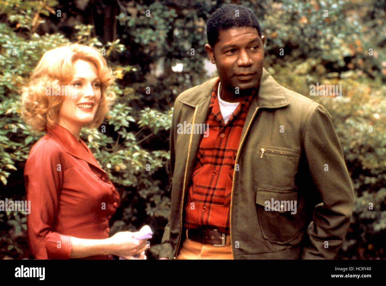 FAR FROM HEAVEN, Julianne Moore, Dennis Haysbert, 2002 Stock Photo - Alamy