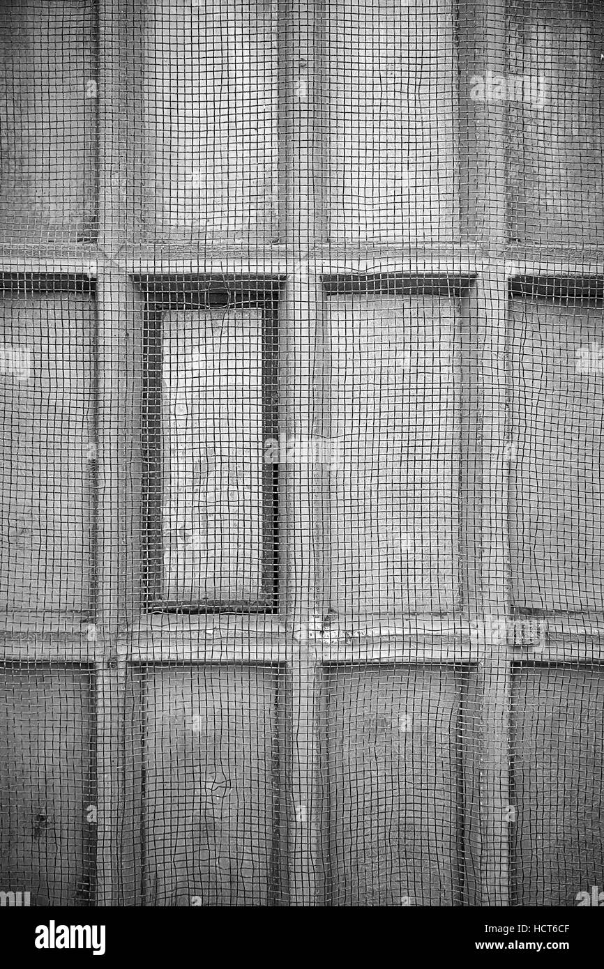 Illustration of Textured Probable Close-On Strip Cloth Window