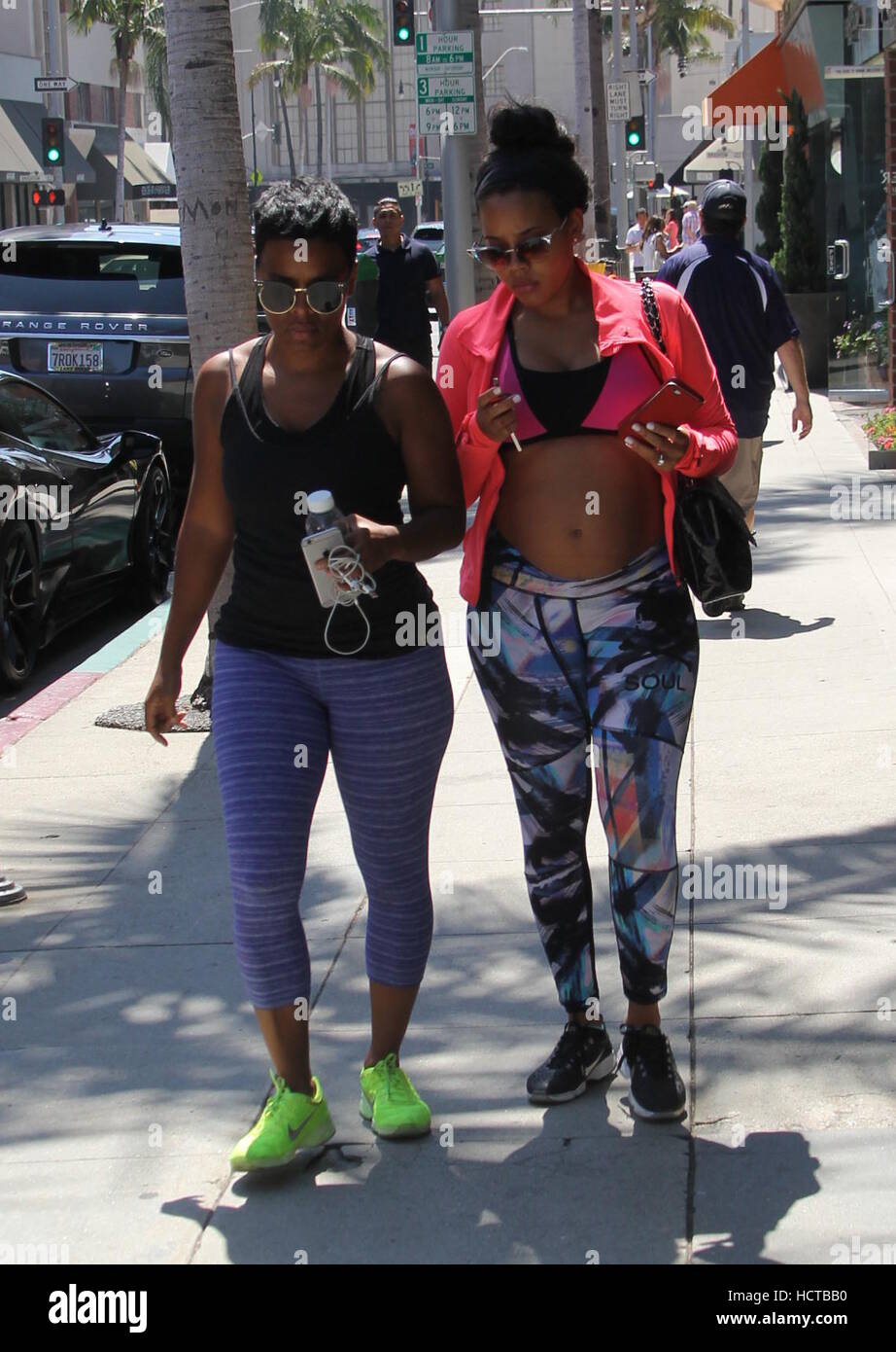 Angela Simmons flaunts her pregnant belly as she heads to her gym, Force  Fitness Inc, with, image size:922x1390