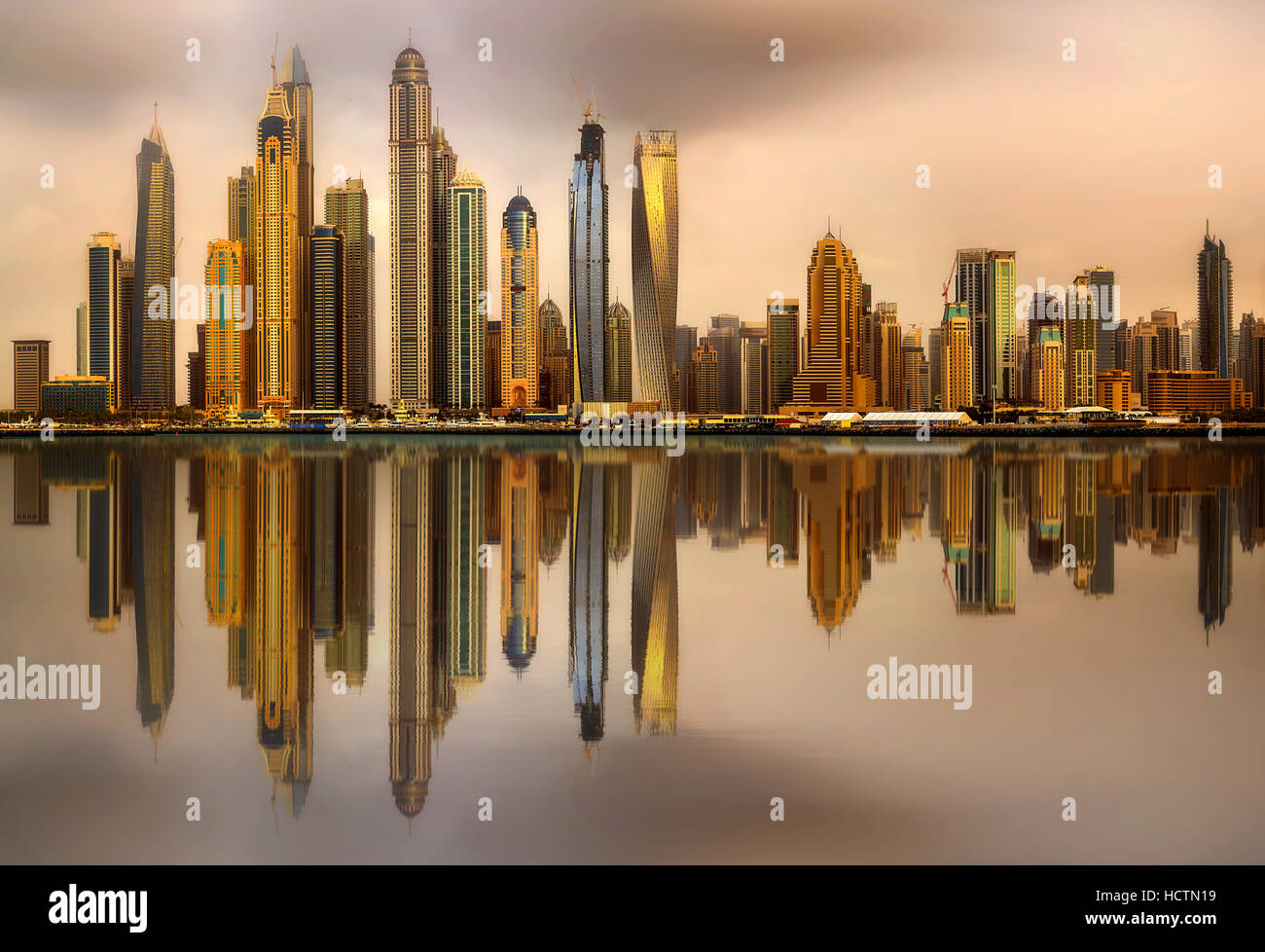 Dubai Marina bay, UAE Stock Photo Alamy