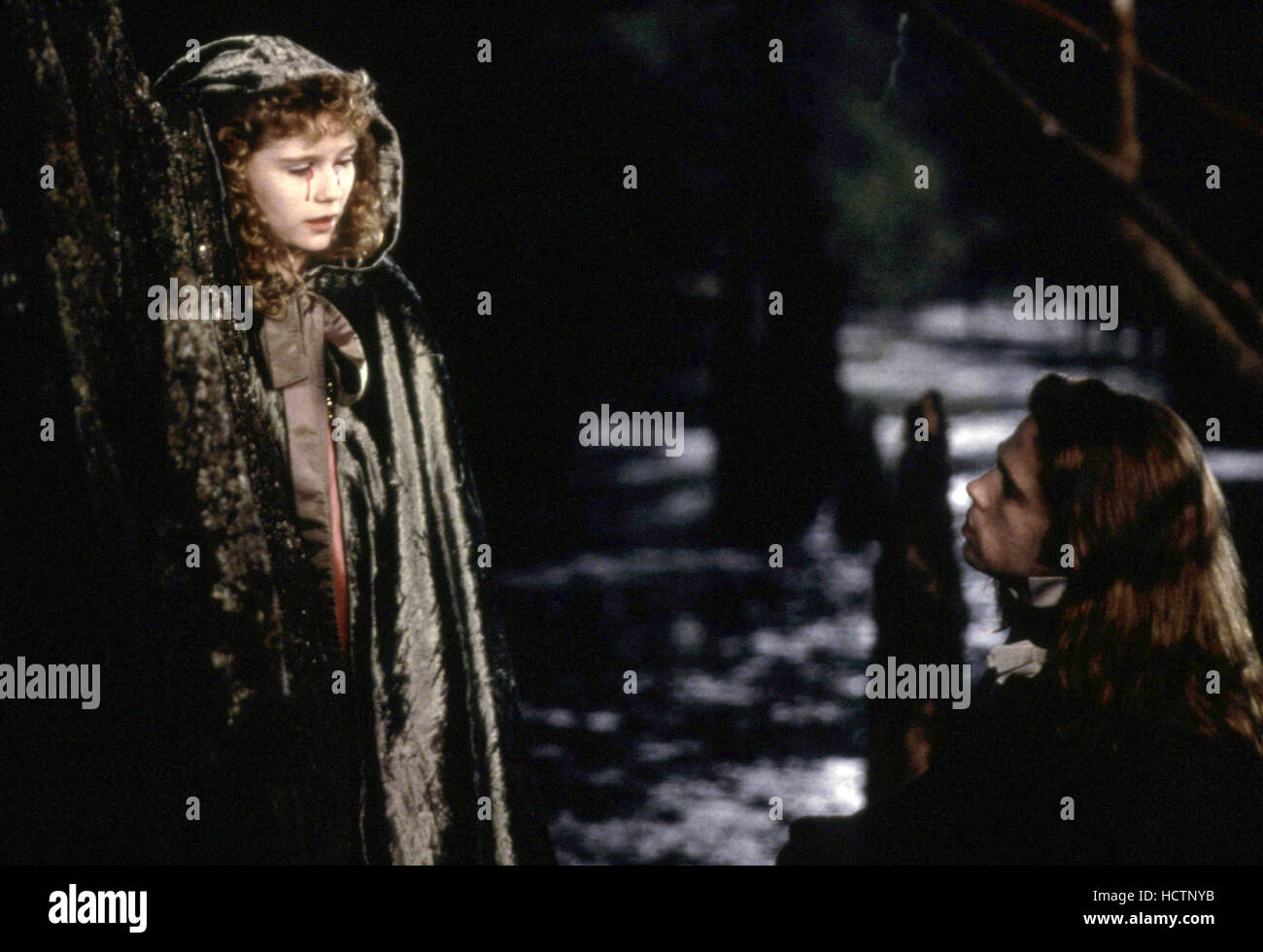 INTERVIEW WITH THE VAMPIRE, Kirsten Dunst, Brad Pitt, 1994, (c) Warner Brothers/courtesy Everett